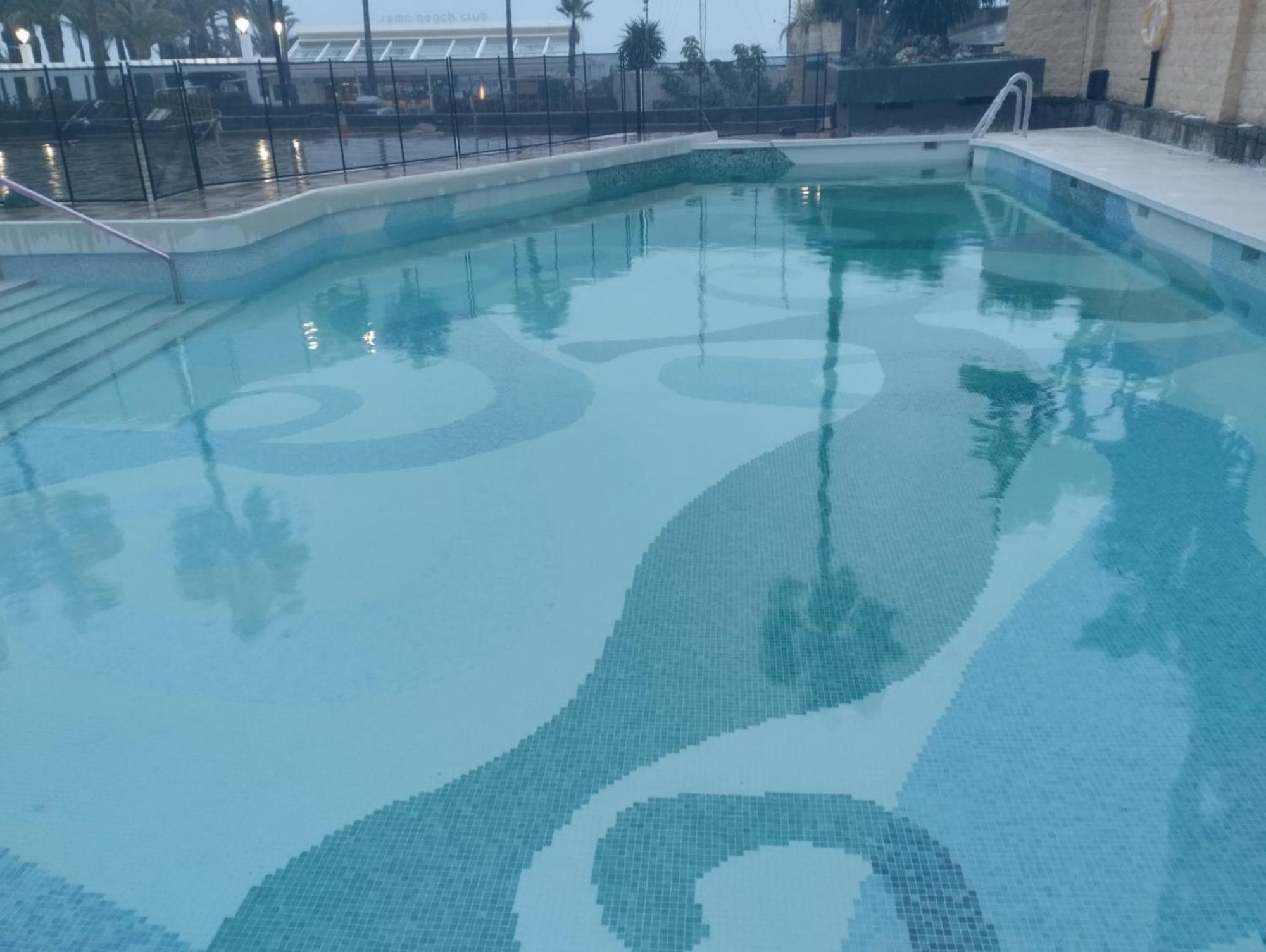 טורמולינוס Edificio El Remo Vistas Al Mar Sun&Beach מראה חיצוני תמונה